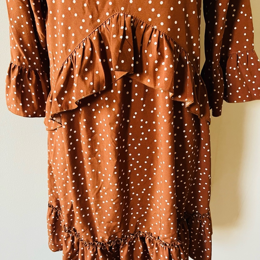 Elegant Brown Polka Dot Long Sleeve Dress - Picture 2 of 4